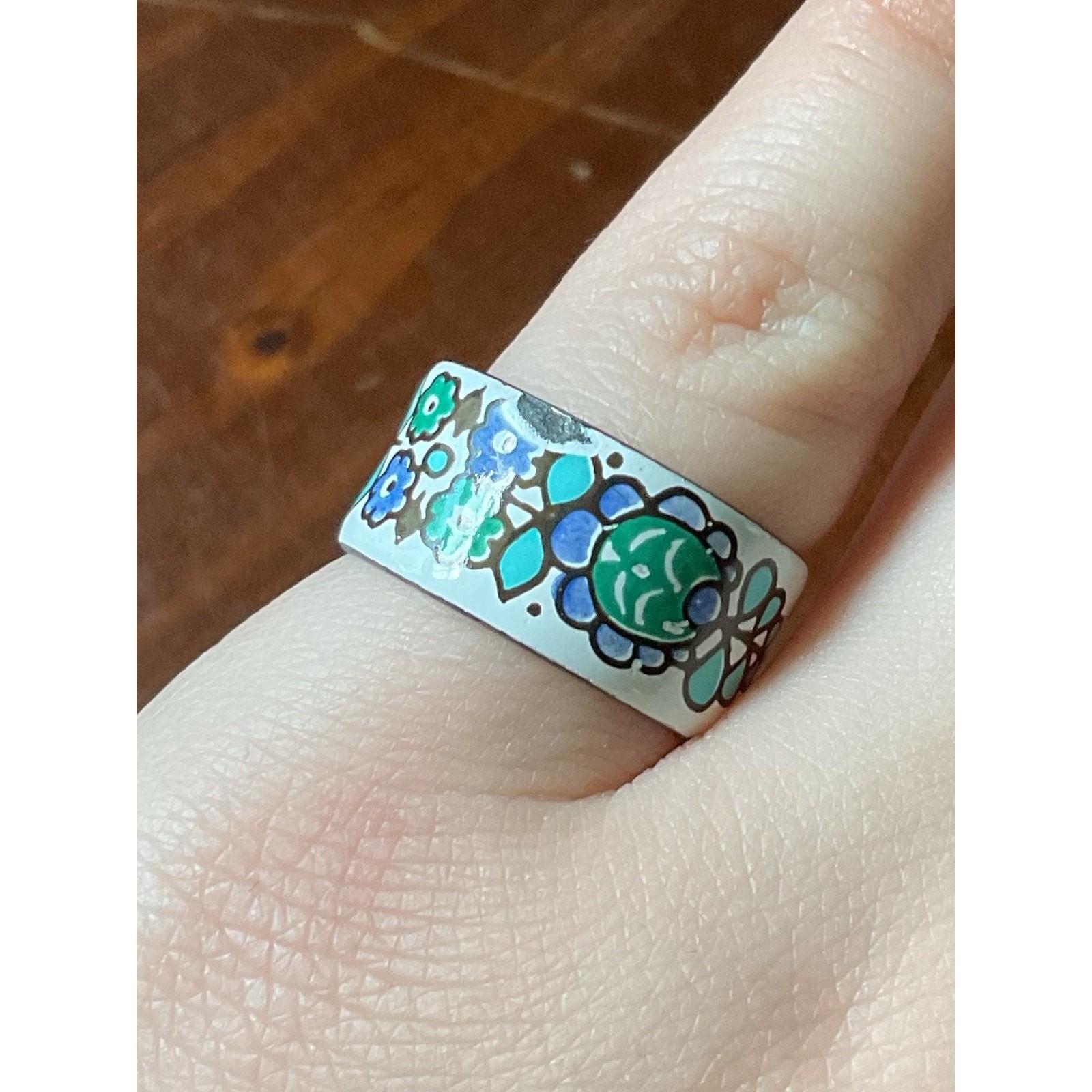 Vintage Mexican Ceramic Hand Painted Floral Ring Size 7 Blue Green White Flaw
