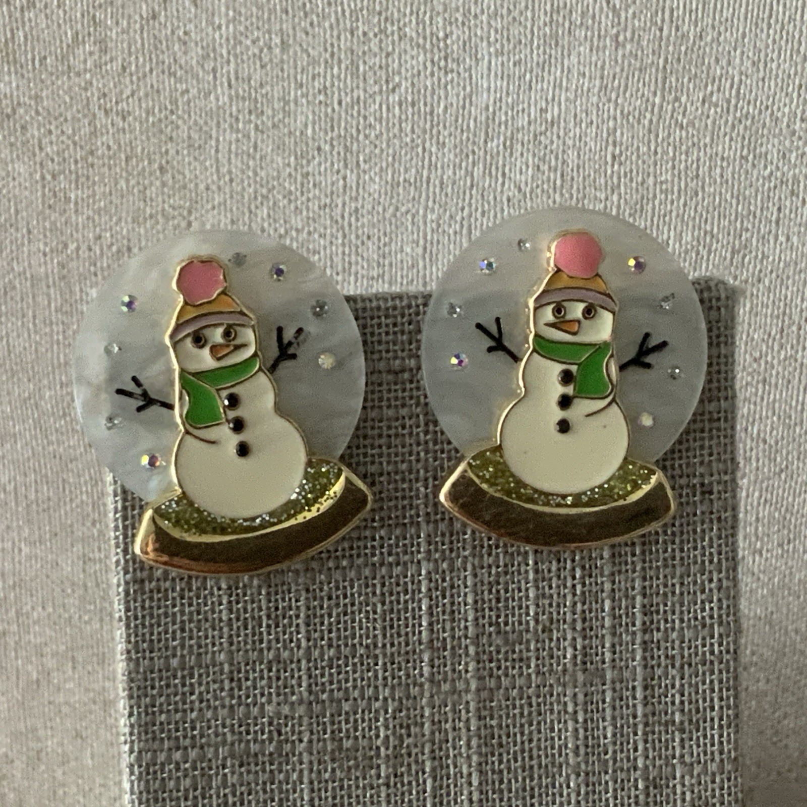 Pierced Sugarfix Gold Tone Plastic And Enamel Snow Man Snow Globe Earrings
