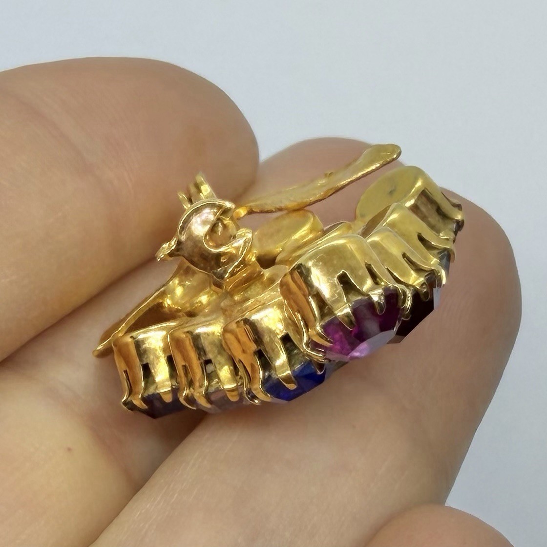 Vtg Multicolor Claw Set Fruit Salad Grapes Bunch Gold Plate Brooch Pin Dogtooth