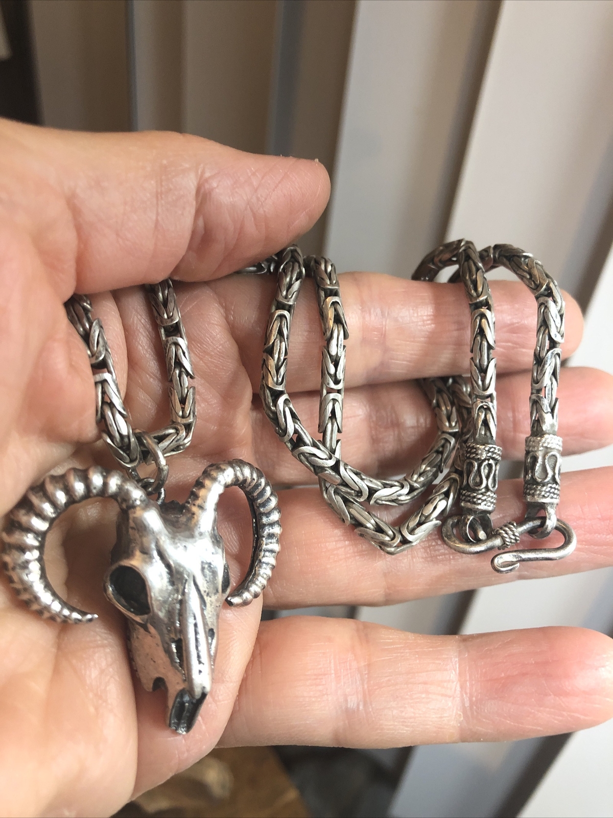 Rare Sterling 925 Solid 3mm Byzantine chain 20″ RAM’s SKULL Pendant Necklace 51g