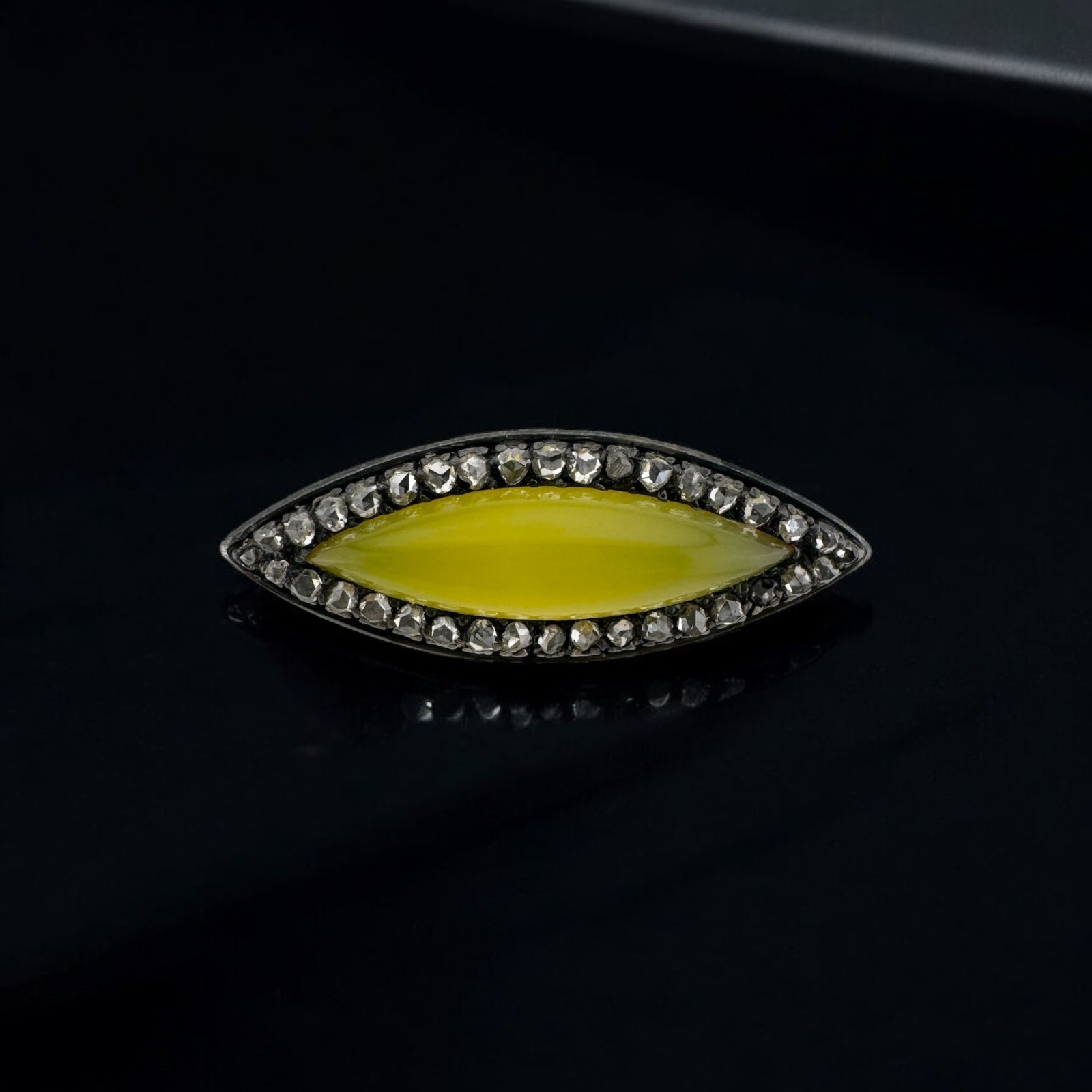 Art Deco Vintage 925 Sterling Silver Rose Cut Diamond Ring with Yellow Gemstone