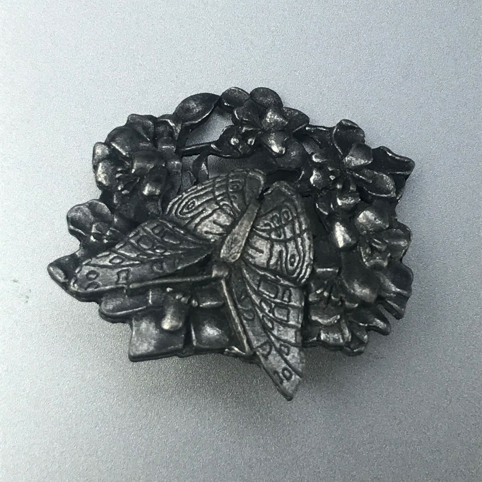 Vintage Small Birds & Blooms Limited Edition Pewter Flower Wreath w Butterfly