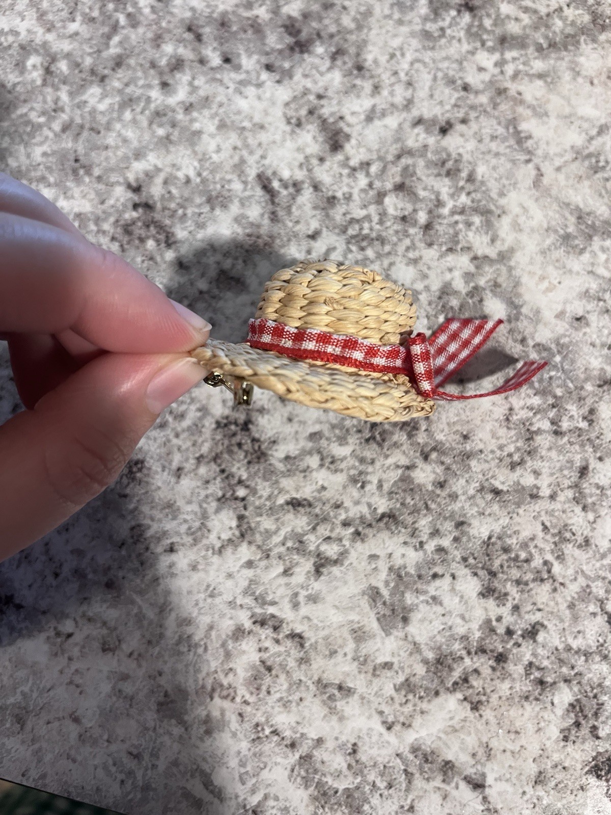90s Vintage Round Woven Straw Brooch Pin with Red & White Gingham Ribbon Bow