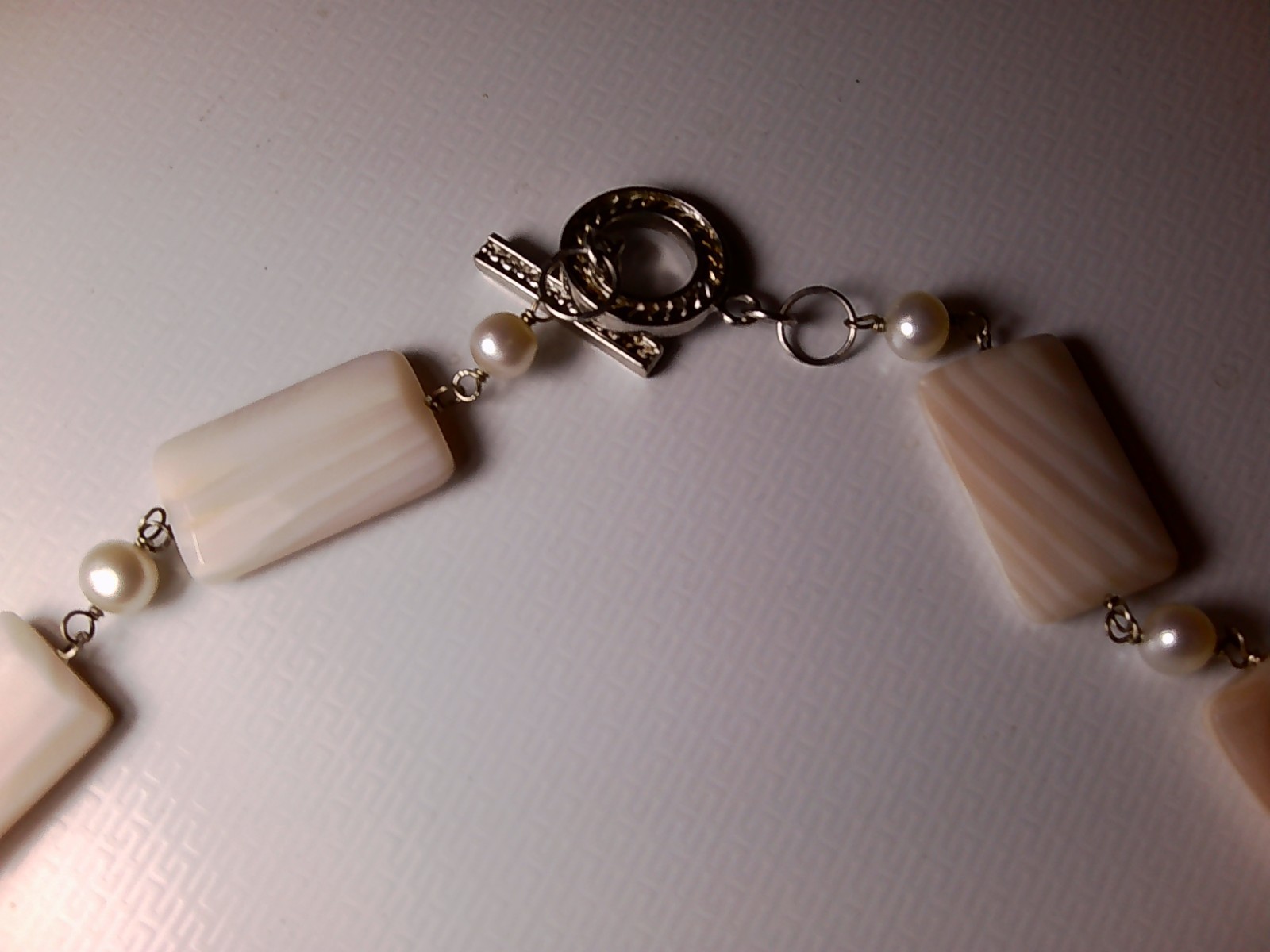 Vintage Lucas Lameth 925 Sterling Silver Mother of Pearl Necklace 18″