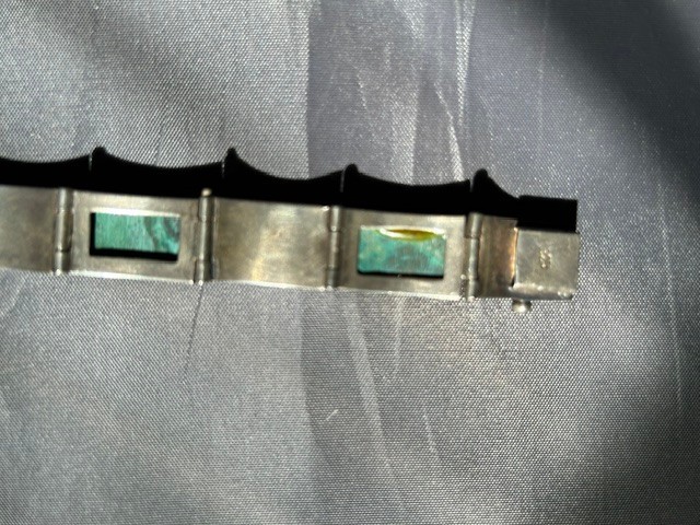 Vintage Bracelet; Sterling Silver, Mexican Jade, Gold, 7.0″, post 1940, Mexico