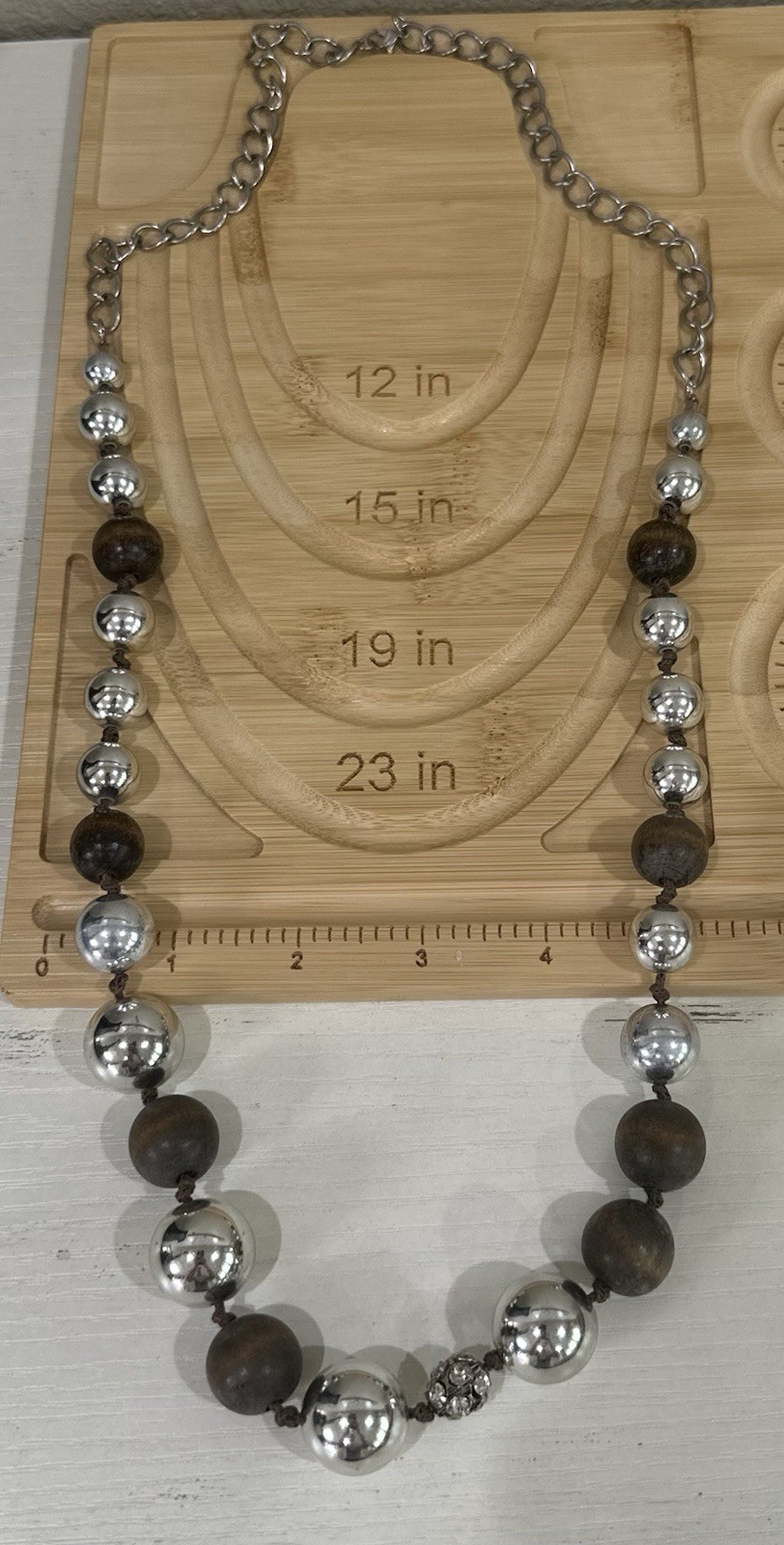 Vintage Art Deco Necklace With Silver Tone & Brown Wooden Beads 34″