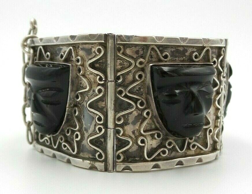 Ca. 1930 ARTEMIO NAVARRETE TAXCO, MEXICO 980 Silver & Onyx Face Panel Bracelet