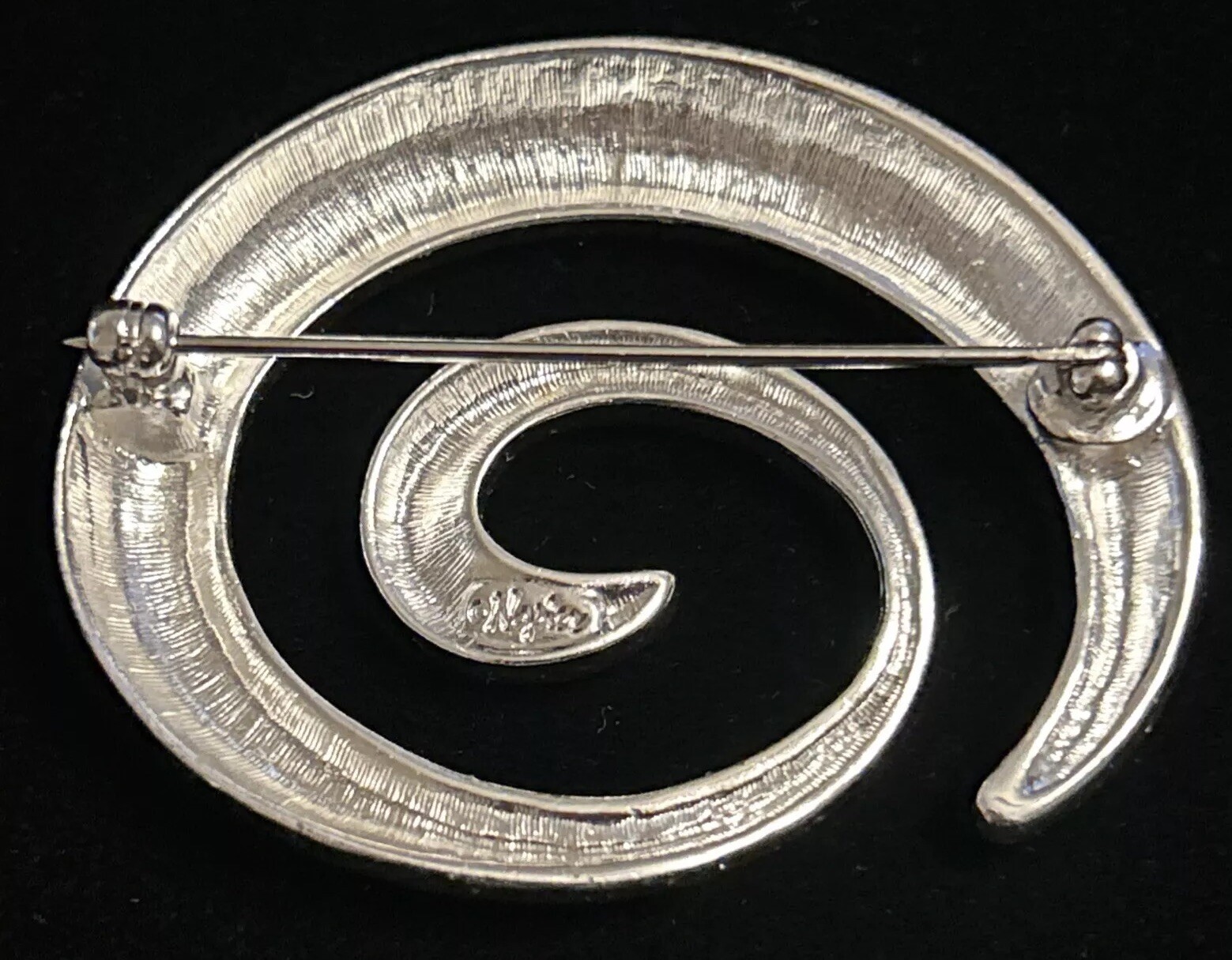 Silver Tone NAPIER Pin Almost 2”?wide PIN BROOCH VERY SOPHISTICATED