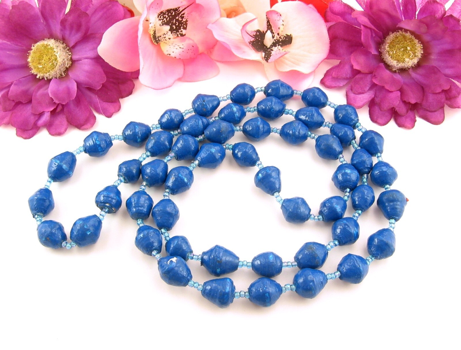 ODD BRIGHT BLUE BEADS Vintage Handcrafted Coated Bicone Beaded Necklace 44″