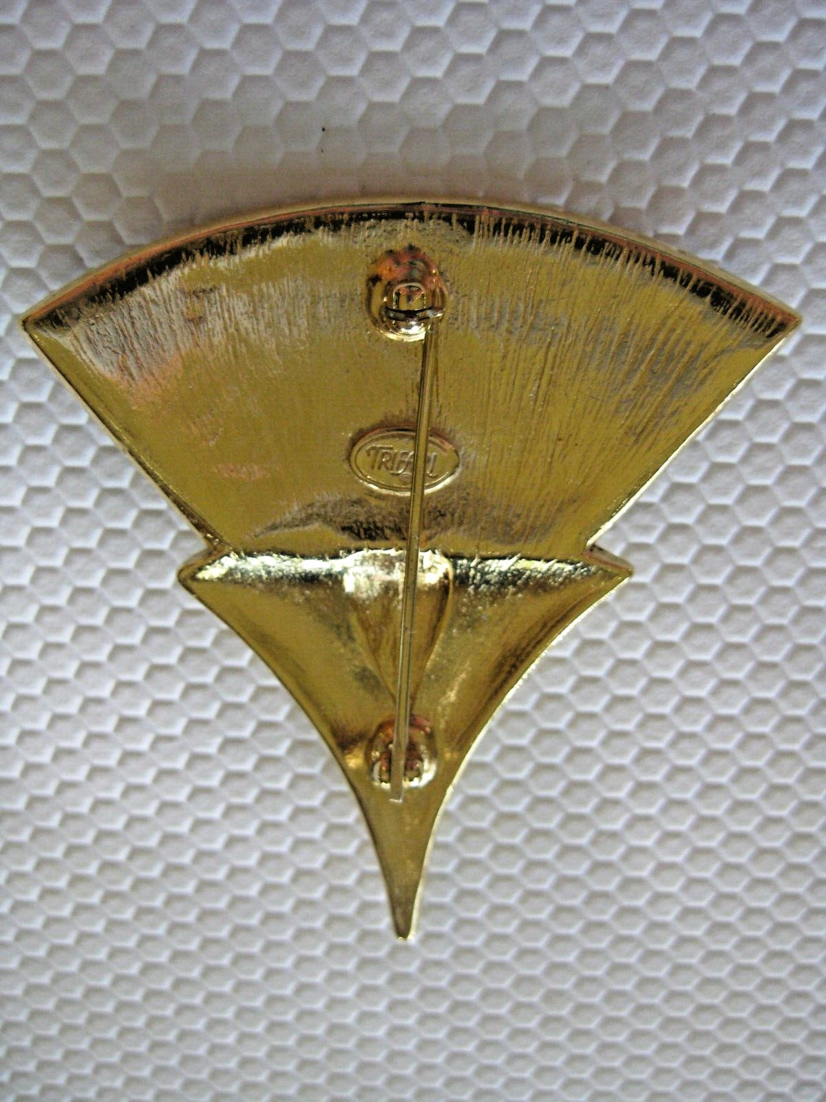 TRIFARI Art Deco Style Brooch Black Enamel Gold Plate Fan Shape Textured Metal