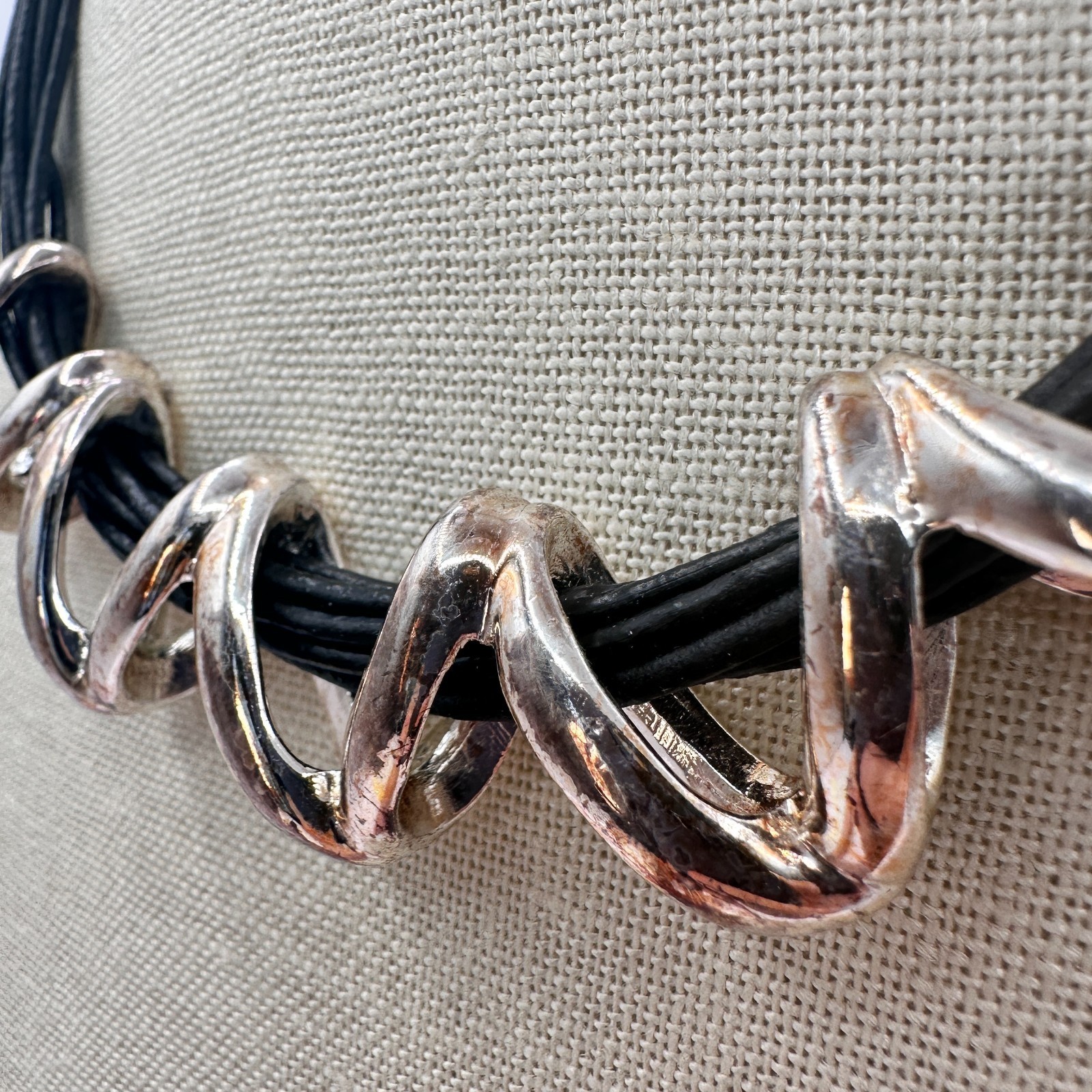 Vintage 90s Multi Strand Leather Cord Silver Tone Zig-Zag Necklace Jewelry