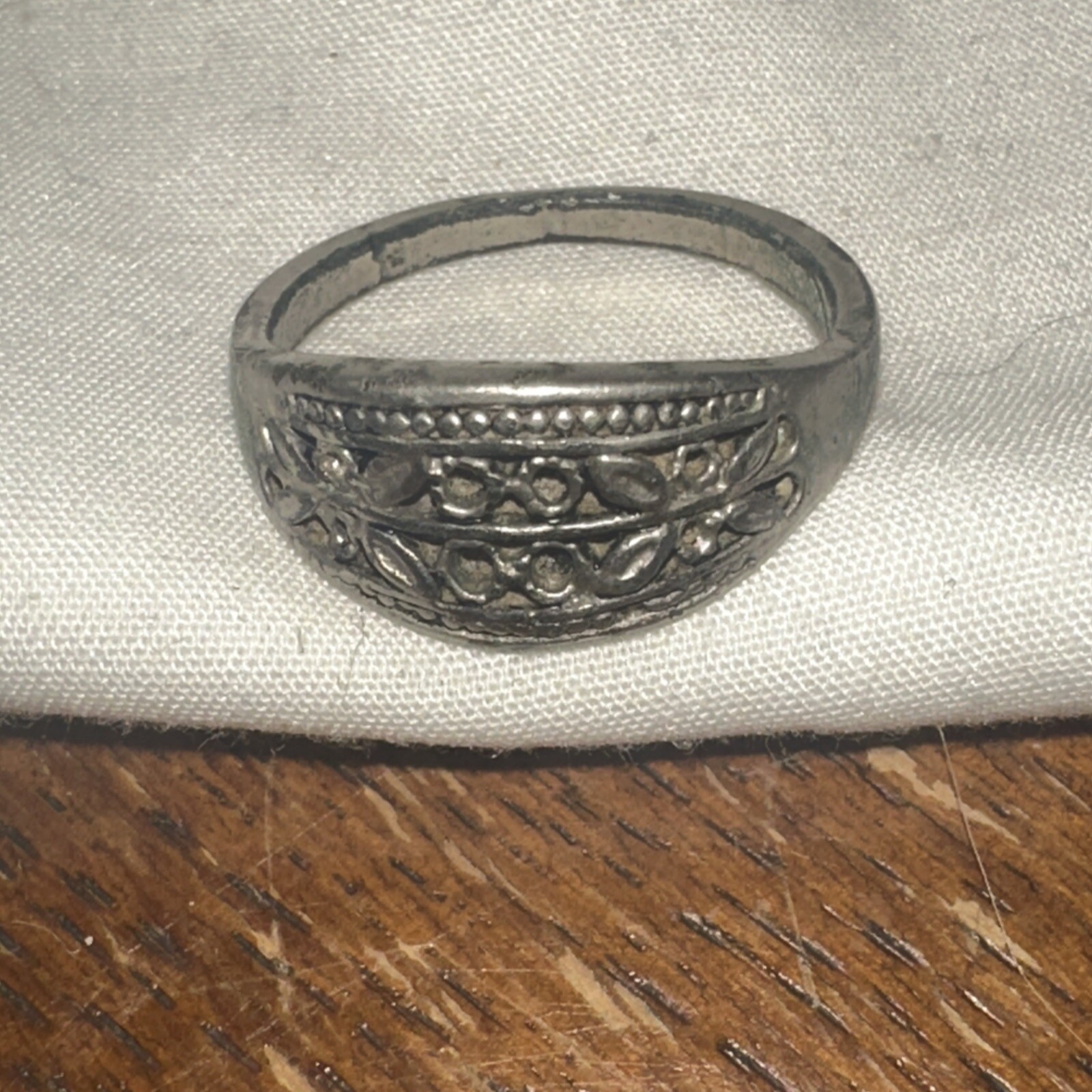 Vintage Ring. Not Magnetic Metal With Intricate Designs Check Description
