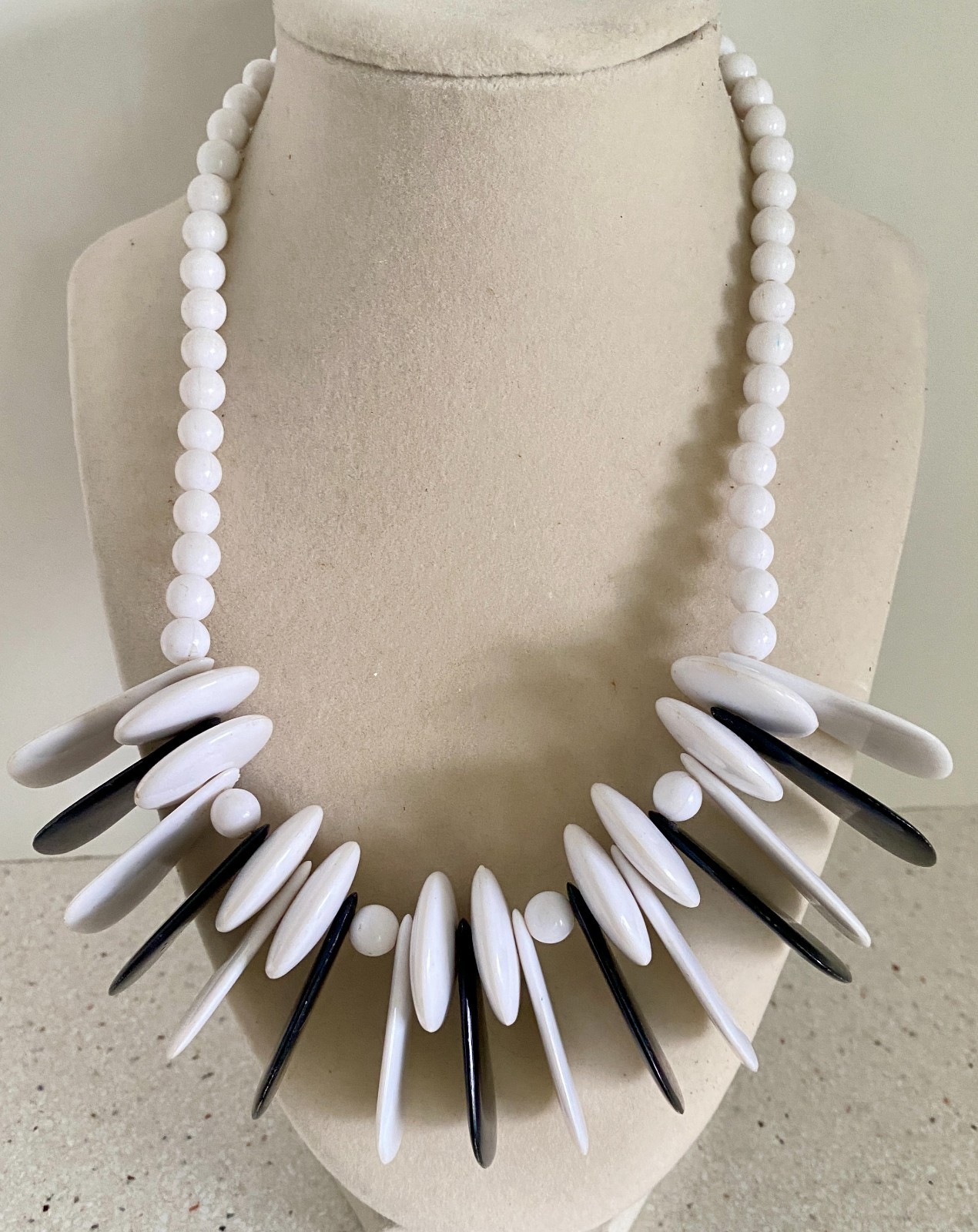 Lot of 6 Vintage Beaded Necklaces Statement Bib Lariat Large 1 Tacoa Black White