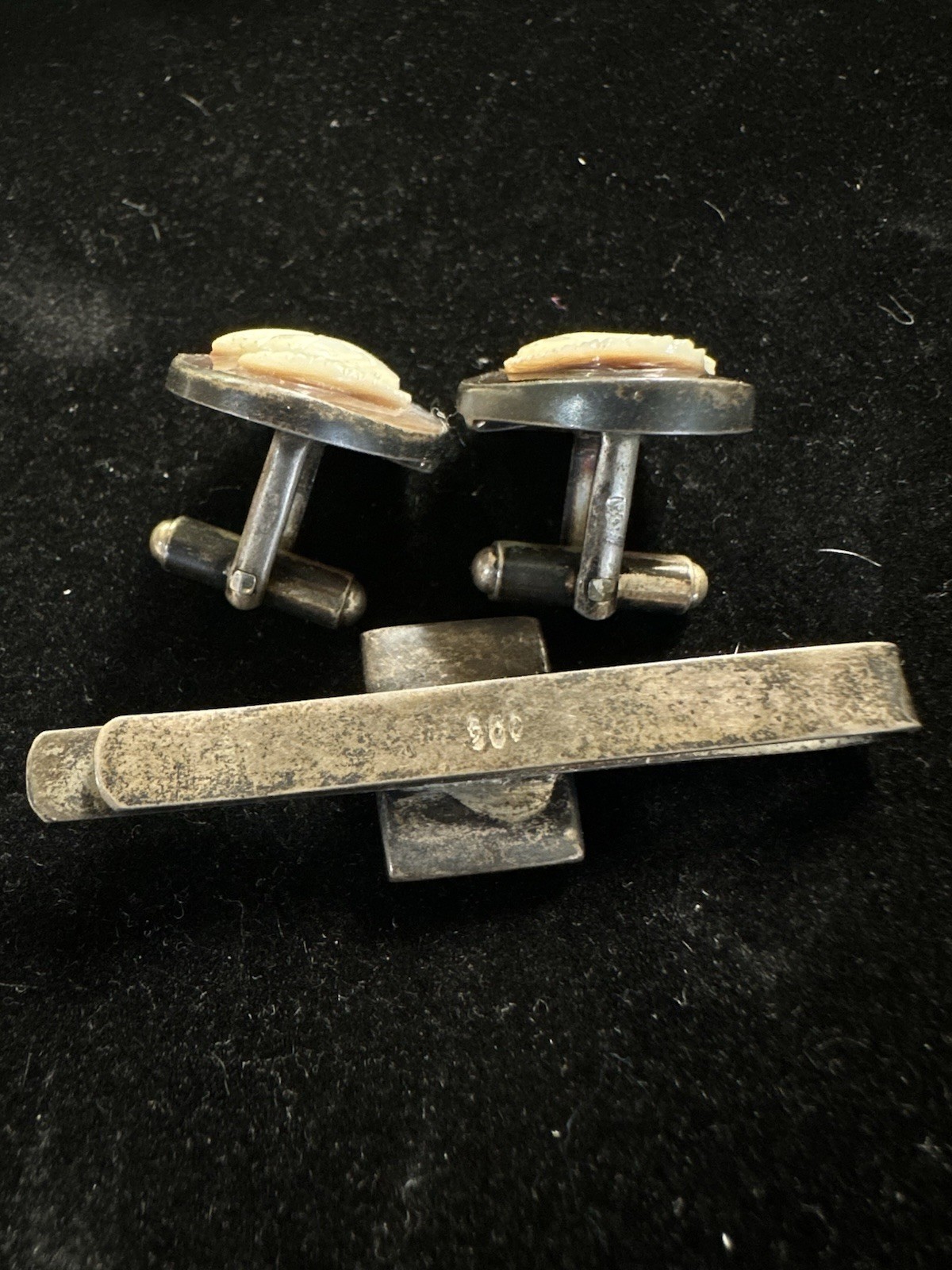 Vintage Handcarved Abalone Cameo ROMANSOLDIERS Sterling Tie Clip & Cufflink Set