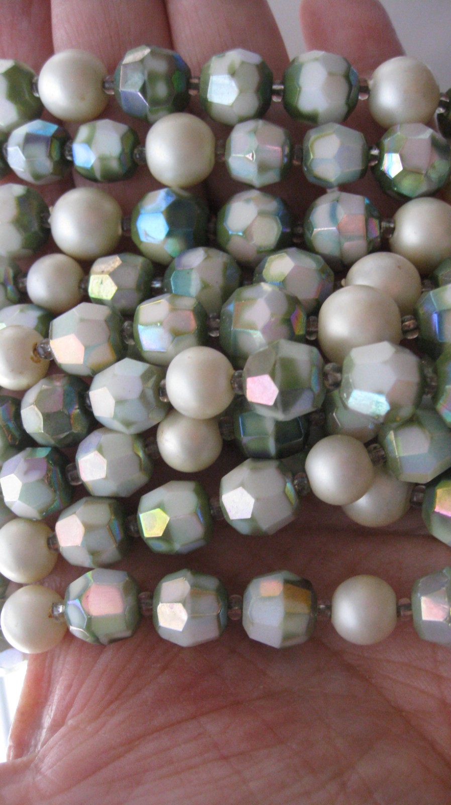 Older Vtg RARE CASTLECLIFF Faceted Glass Faux Pearl 5 Strands 17″/ 18″ 170 Grams