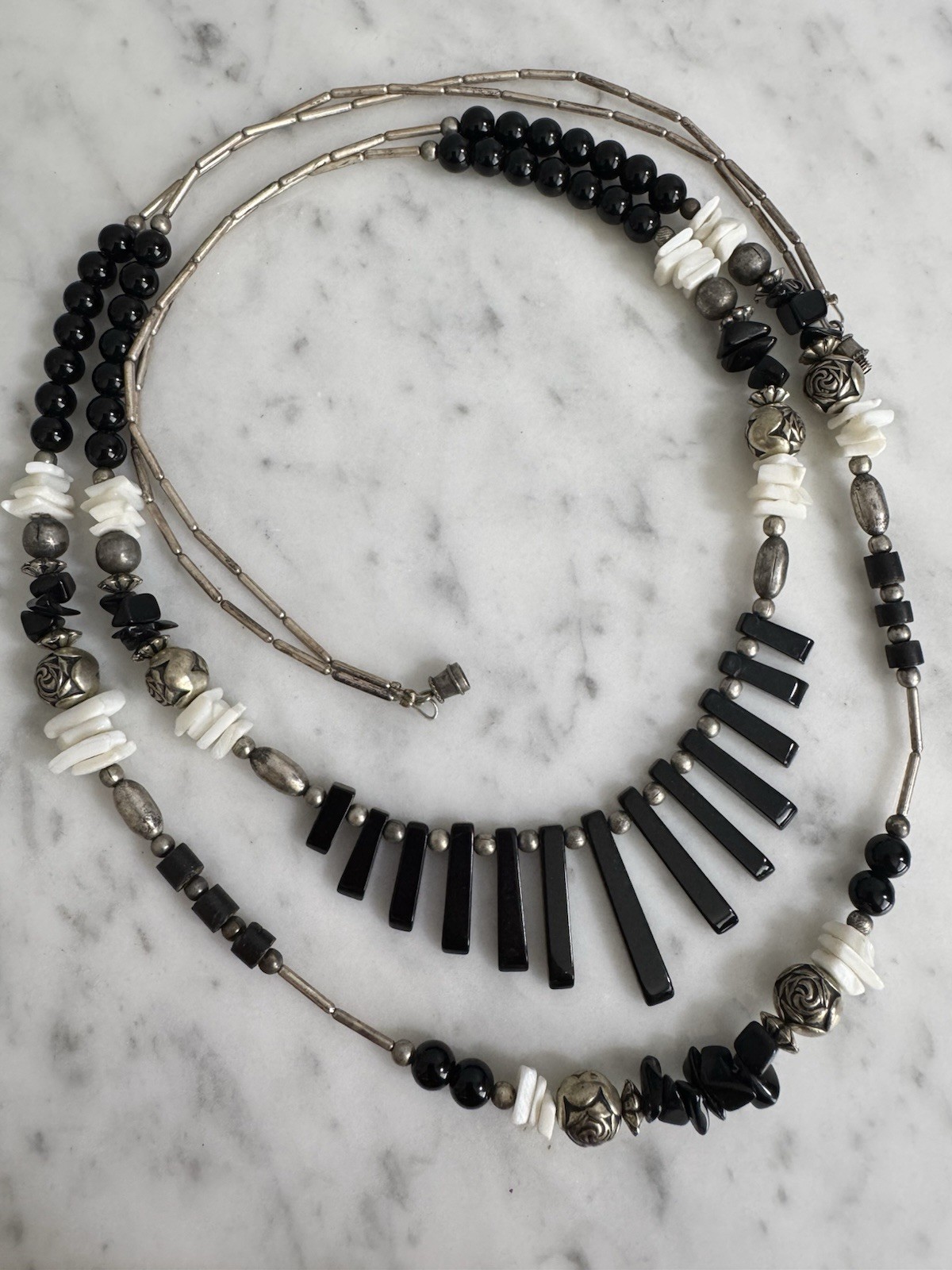 Vtg Silver Tone Liquid Silver Black Onyx Bead & Fringe 2-Strand Layered Necklace