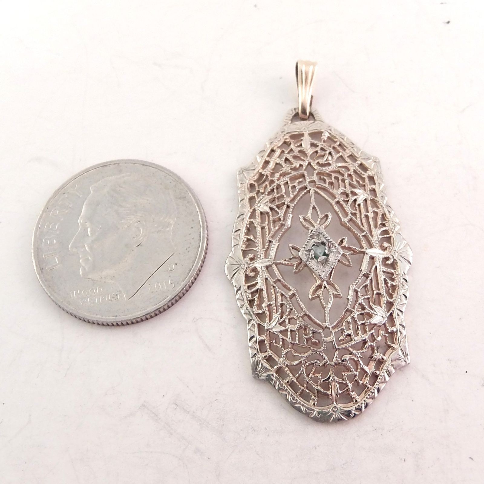 Vintage Art Deco 12k Gold Filled Filigree Pendant