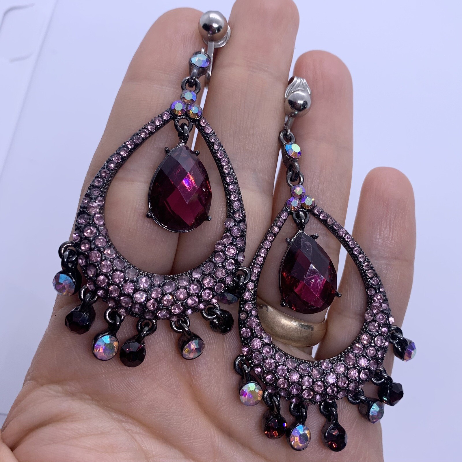 VTG PINK PURPLE PAVE CRYSTAL GUNMETAL BIG CHANDELIER HOOP EARRINGS DANGLE CLIPON