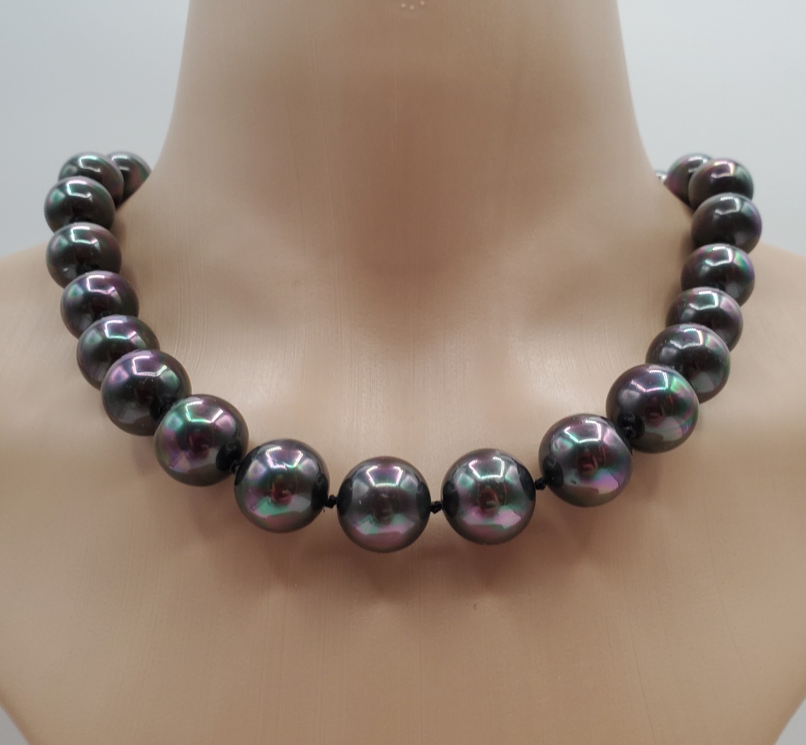 VTG 925 Vermeil Peacock Faux Pearl Necklace 12mm Gray Green Purple Hand Knotted