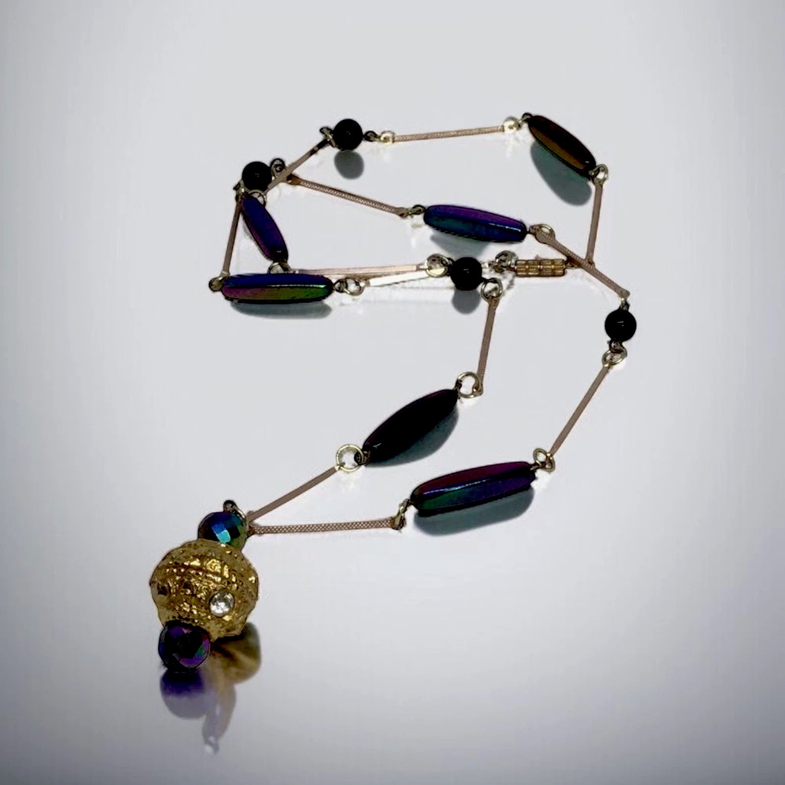 Vintage Pendant Necklace Peacock Glass Beads Gold Tone Bar Link Chain