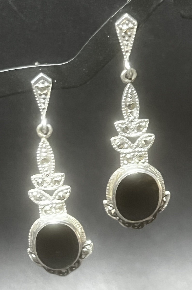 Vintage CW Marcasite Onyx Sterling Silver Drop Dangle Pierced Earrings