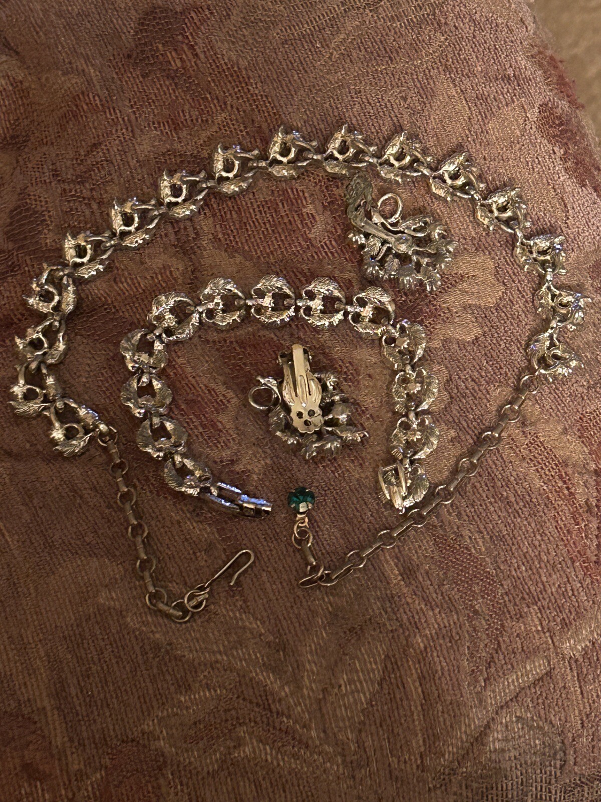 Vintage EMERALD GREEN Necklace Bracelet Earring Set MAY Stones STUNNING SET