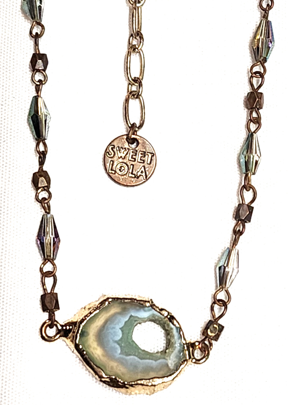 Vintage Sweet Lola Brass Blue Green Beaded Geode Pendant Necklace 17″ Choker