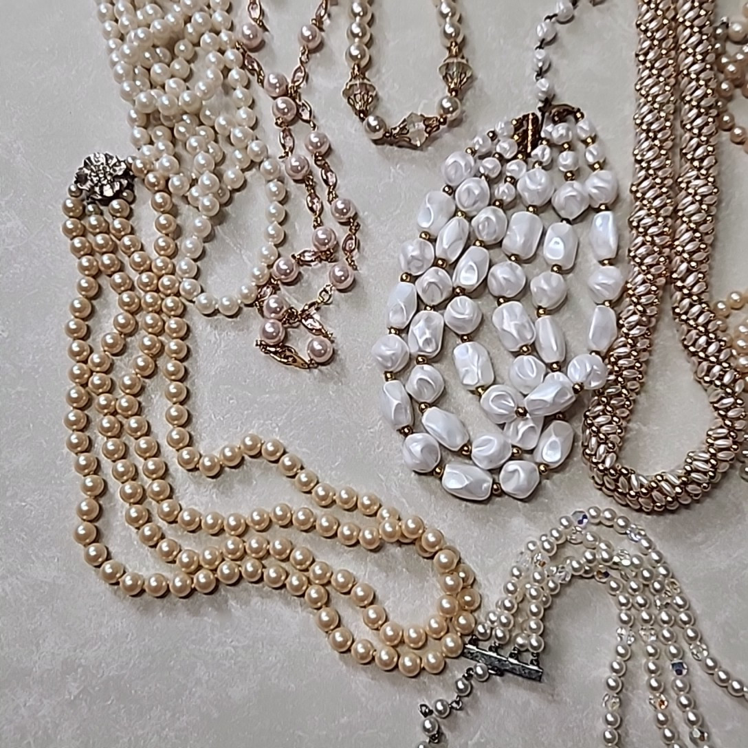 Vintage Faux Pearl Beaded Necklace Lot Bracelets Multicolor Glass Acrylic Layers