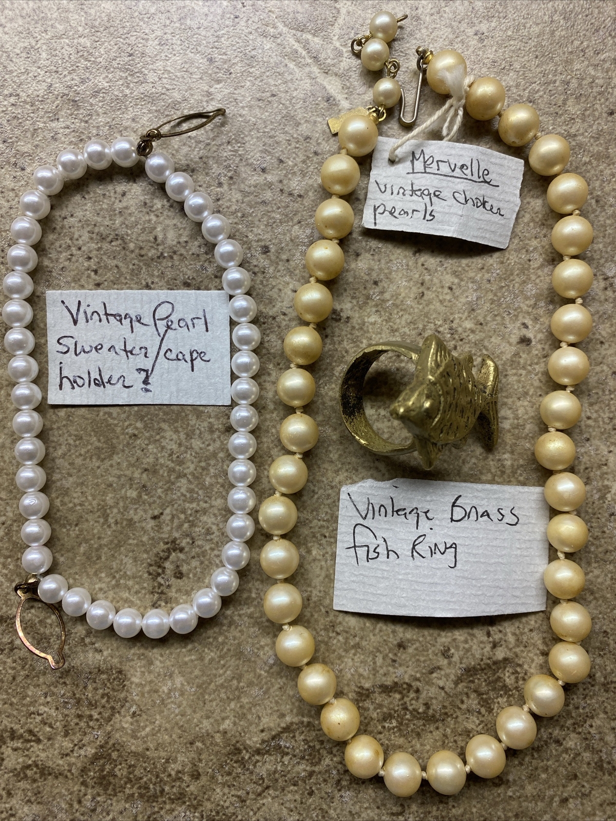 LOT of 28 Vintage Jewelry Necklaces, Rings, Earrings, Pins Rhinestone, Pearls