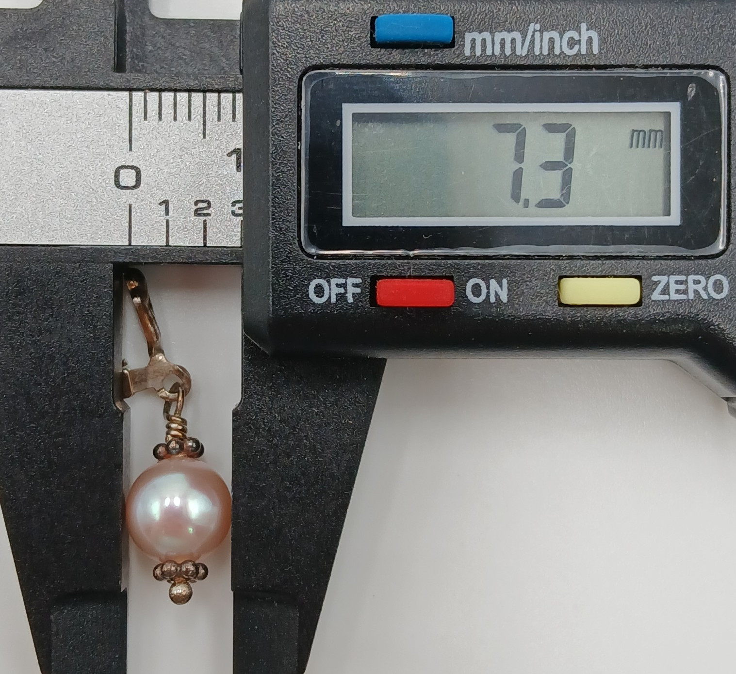 VTG 925 Pink Pearl Dangle Earrings 1.25in Drop Sterling Silver 2.3g Blush Estate