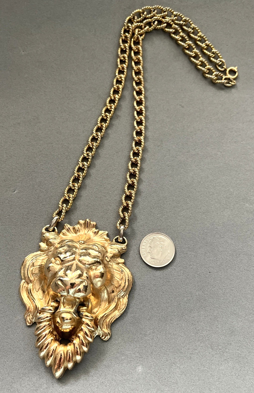 Vintage NAPIER Lion Head Articulate Door Knocker Gold Tone Chain Link Necklace