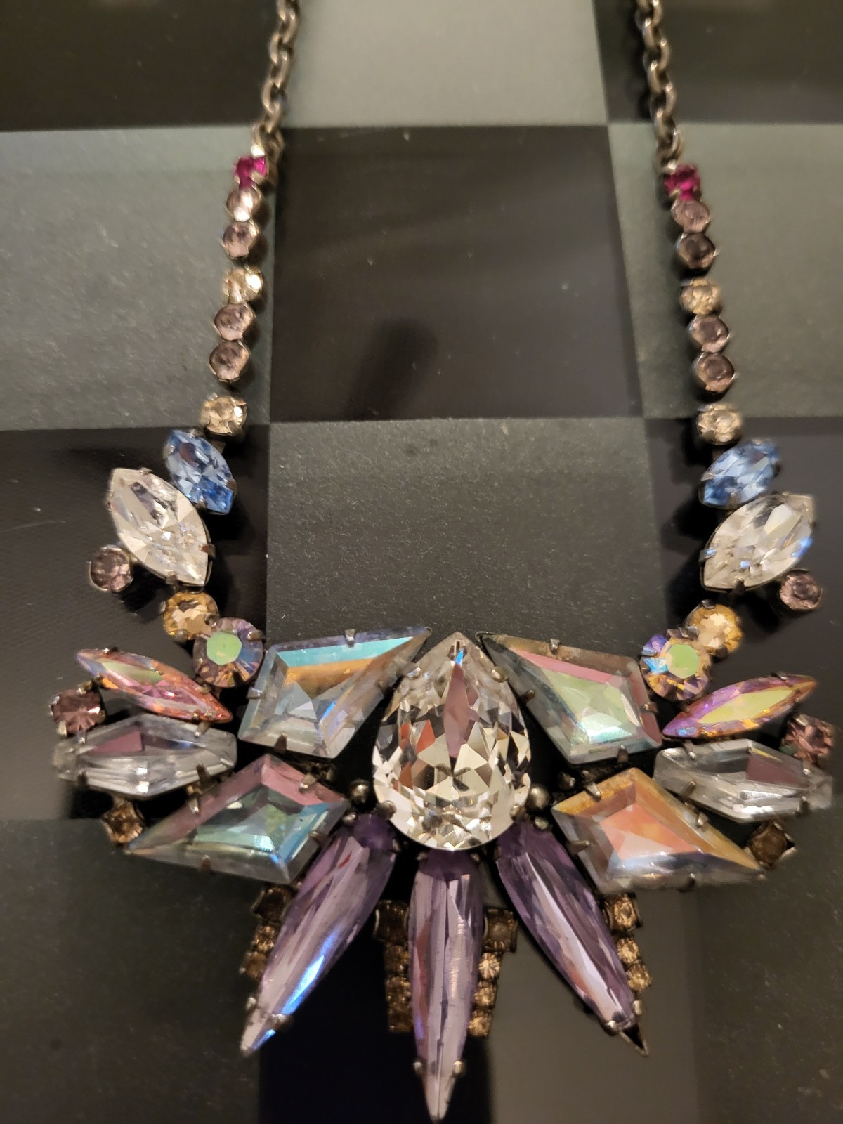 Vintage Sorrelli Iridescent Lavender Crystal Spiked Fringe Collar Necklace