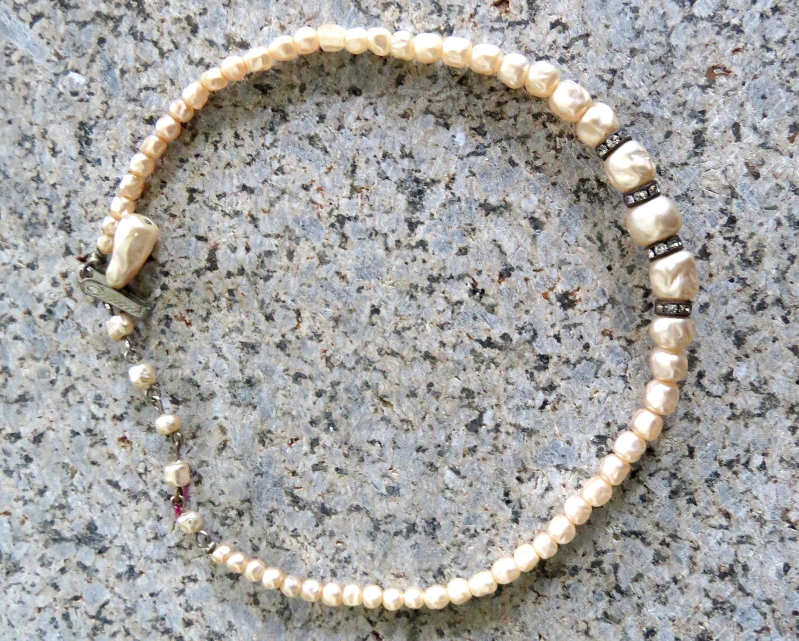 Vintage Japan Signed Faux Pearl Necklace Fish Hook Clasp Choker 15″ w rhinestone