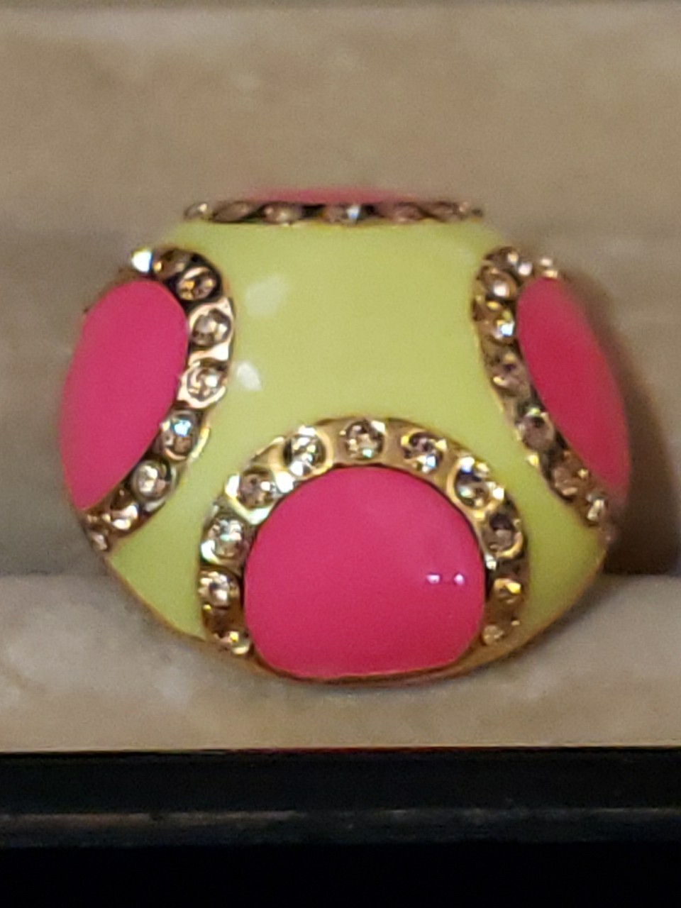 Vintage Kate Spade Statement Ring Bold Pink and Green Dome Design sz 5 1/2 (T110