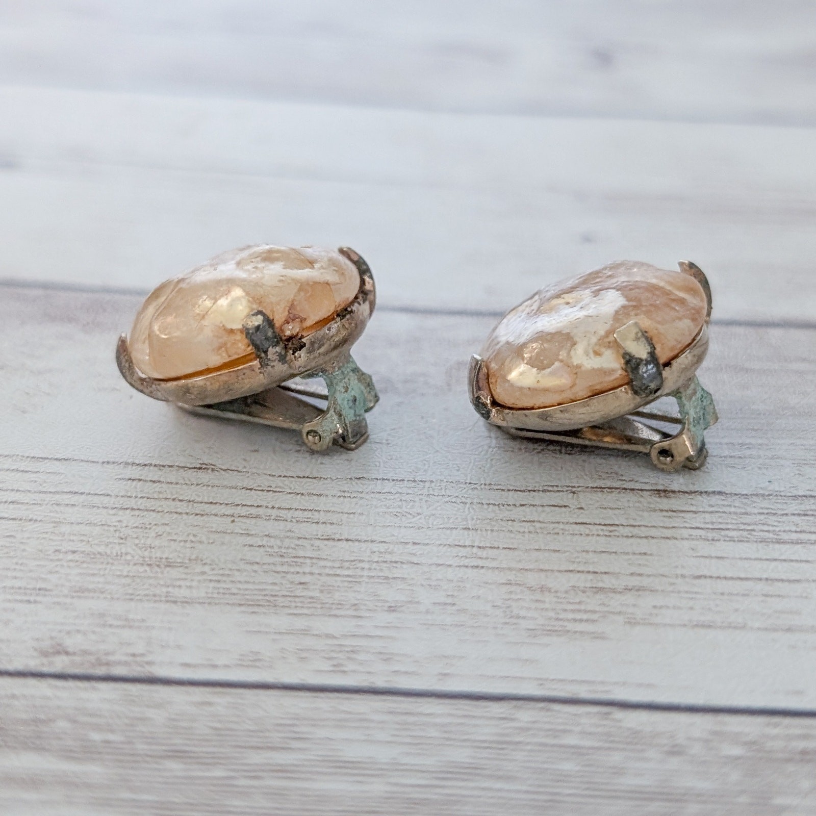 Vintage Zentall Clip On Earrings – Fair Condition