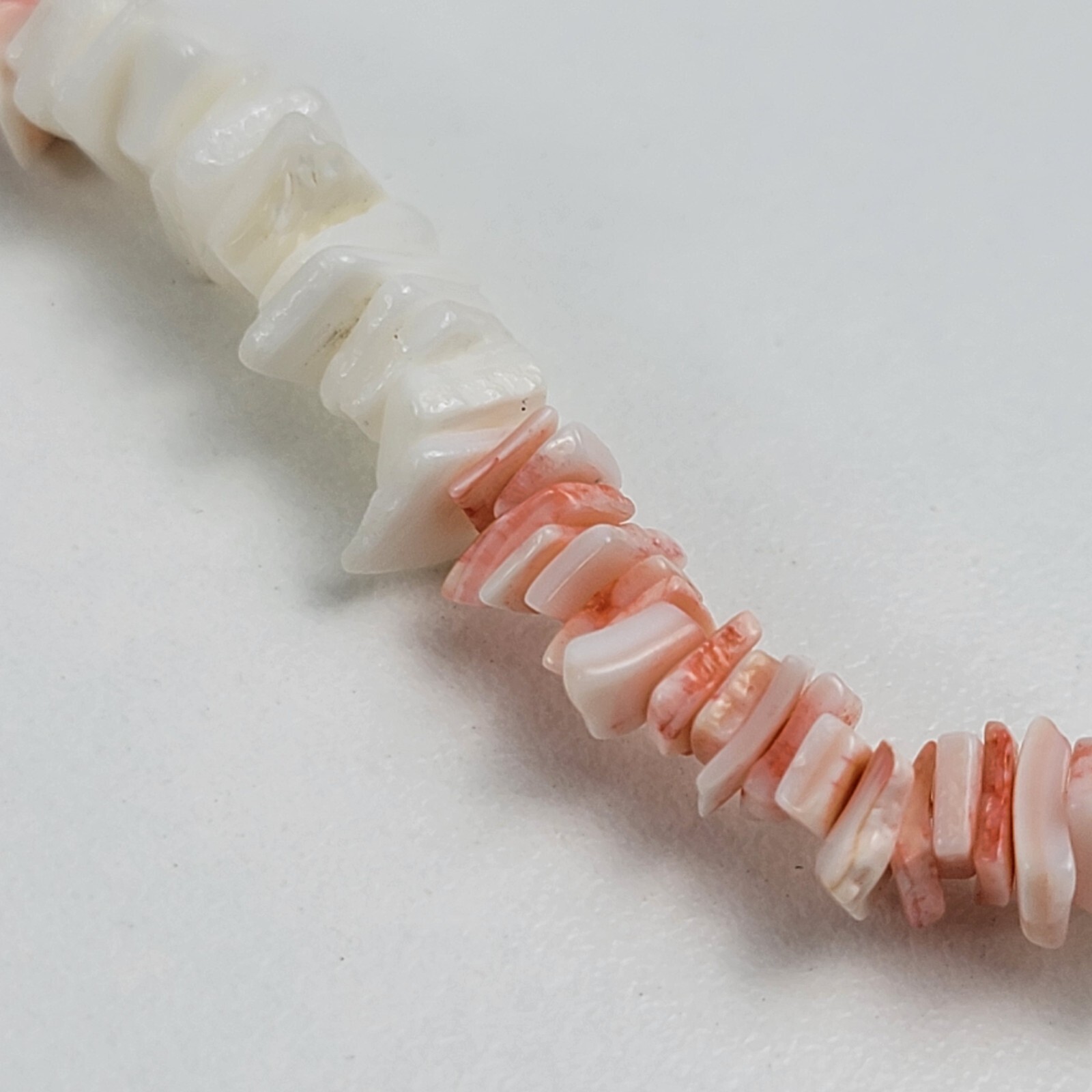 Vintage Pink And White Puka Shell Necklace 16.5 In Barrel Clasp Hawaiian Surfer
