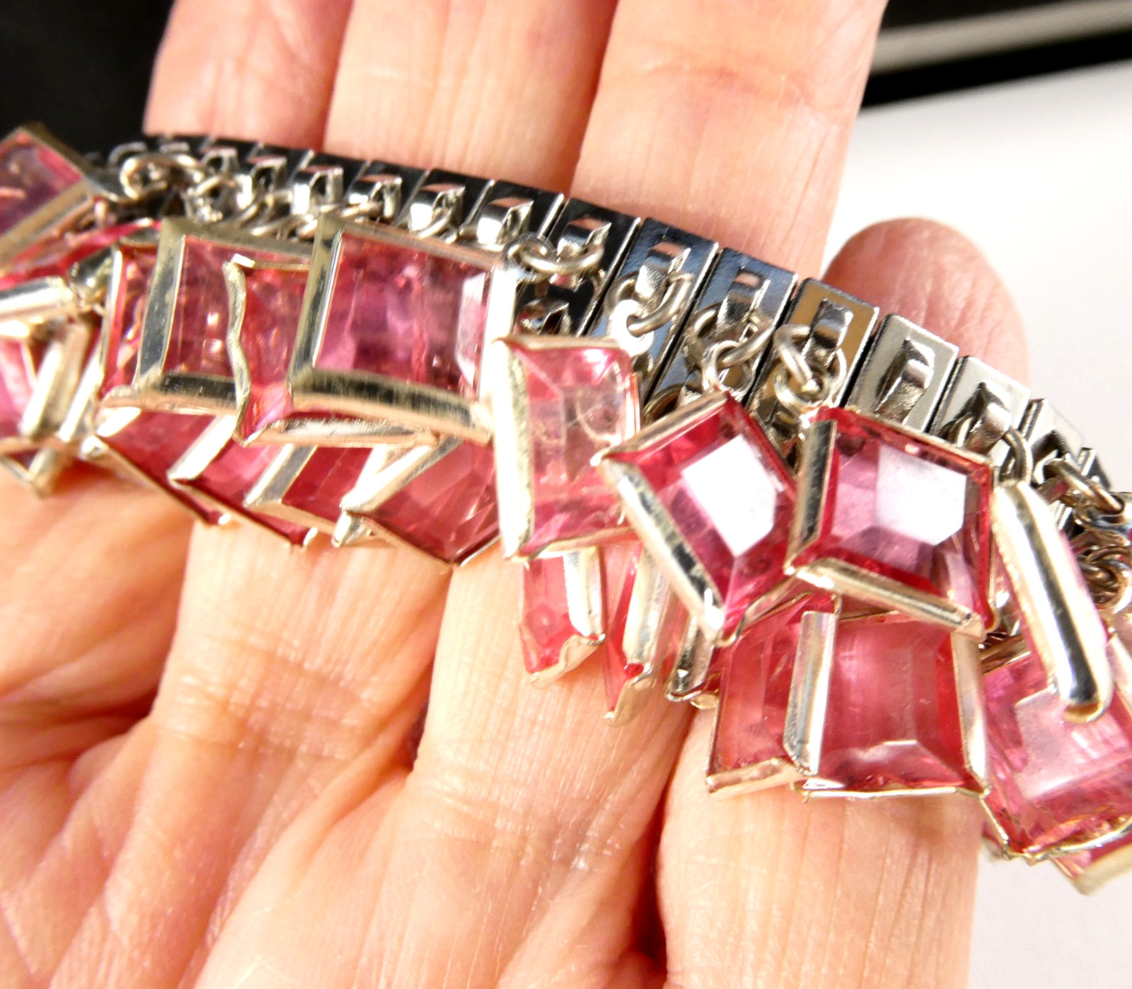 Vintage PINK Square Faux Crystals CHA-CHA Bracelet Silver Tone Expansion Stretch