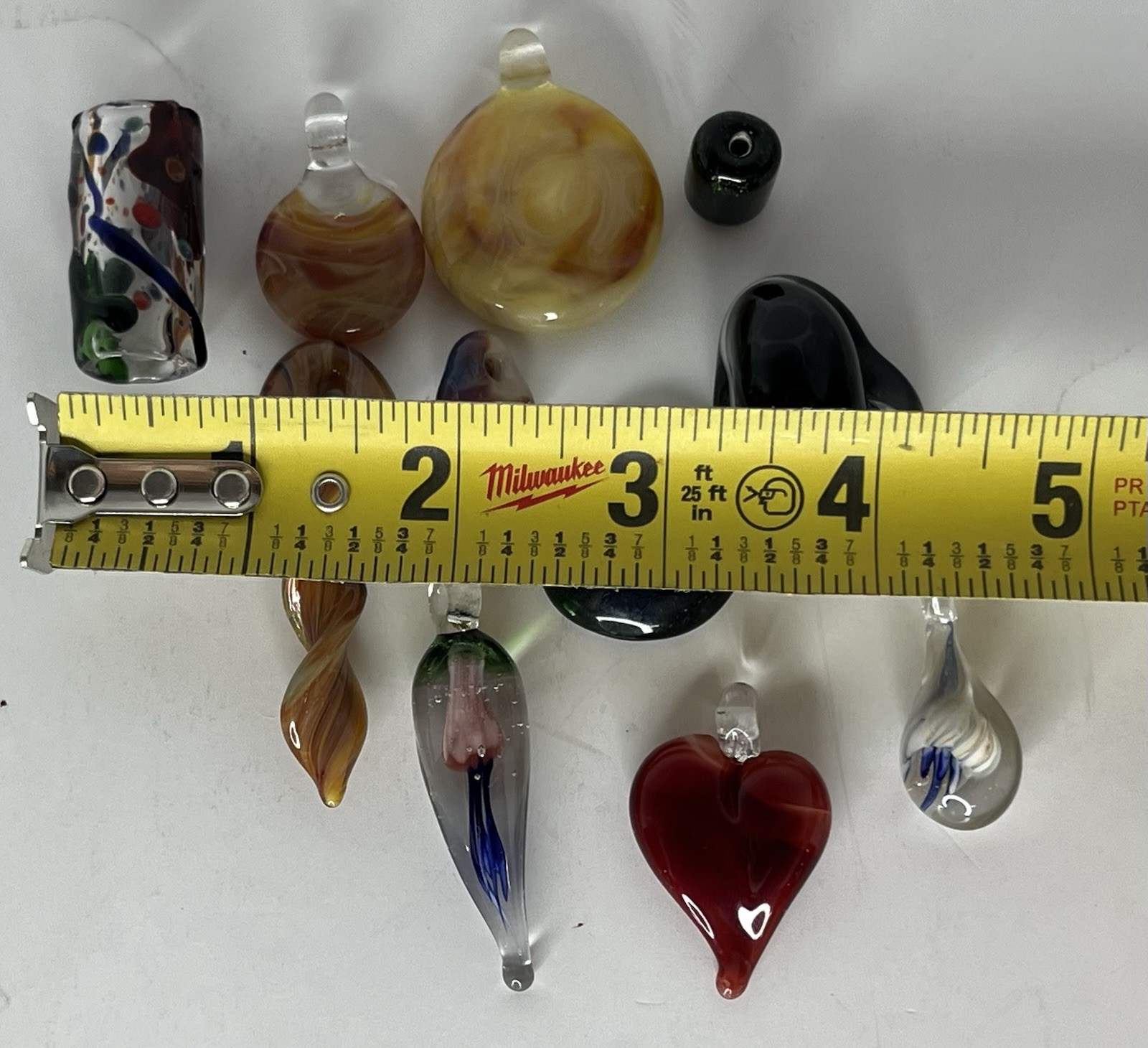 Lot Of 46 Artisan HandBlown Art Glass Flower Pendants Beads Murano Style In Case