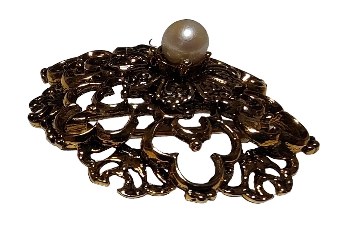 Tacoa Brooch Pin Faux Pearl Floral Filigree Gold Tone Raised Relief Vintage