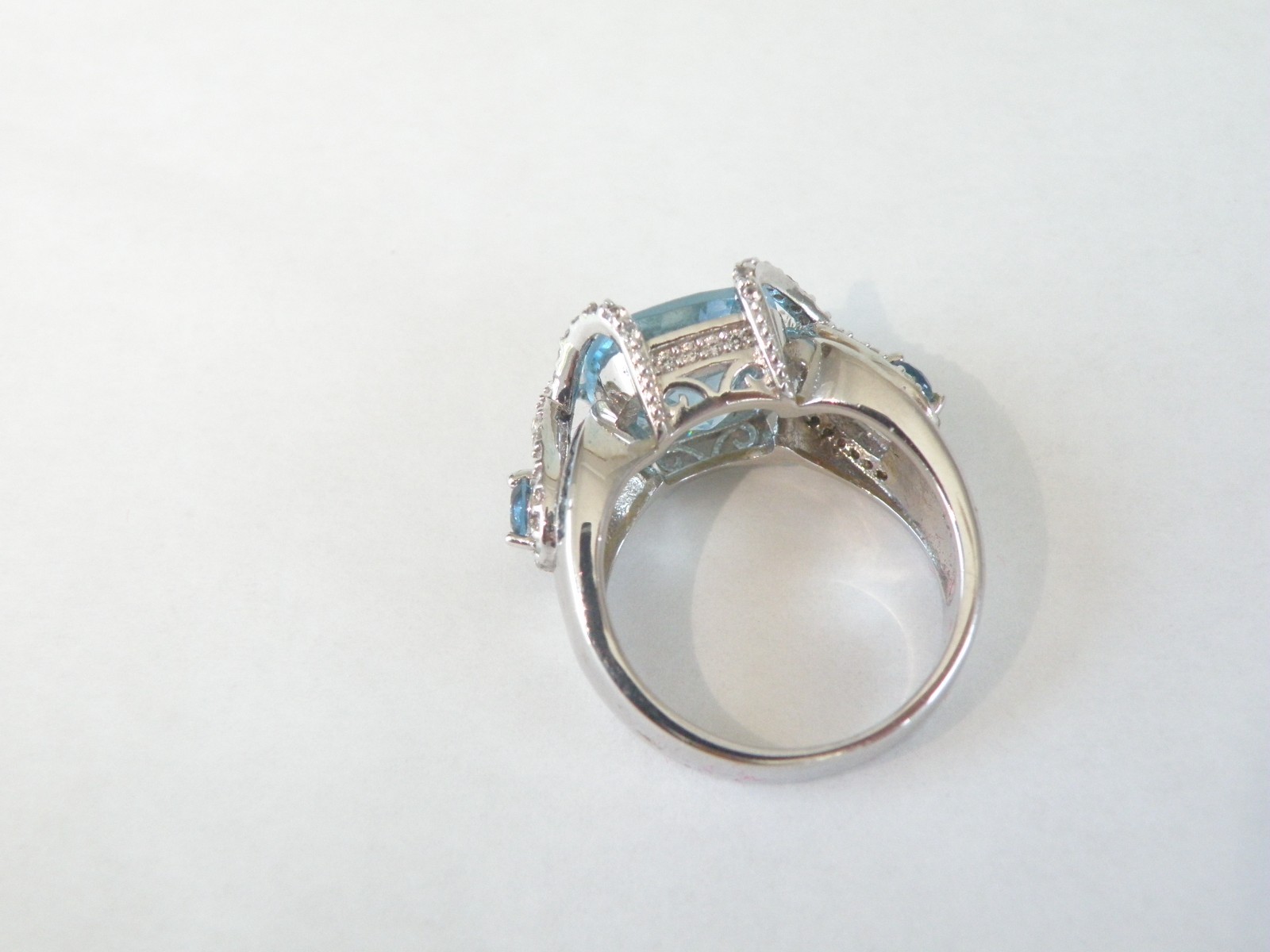 Vintage Style Sterling Silver 925 Natural Heated Blue Topaz Diamond Ring Size 6