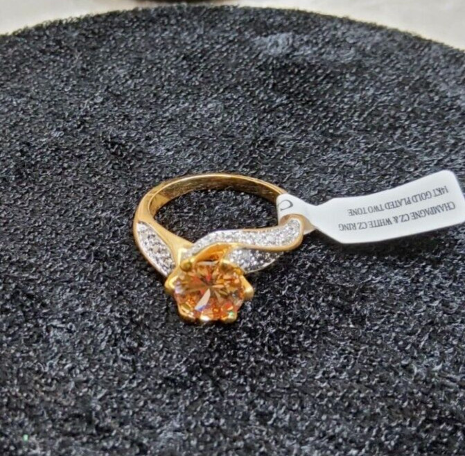 vintage 14kt gold plated champagne/white cubic zirconia two tone ring