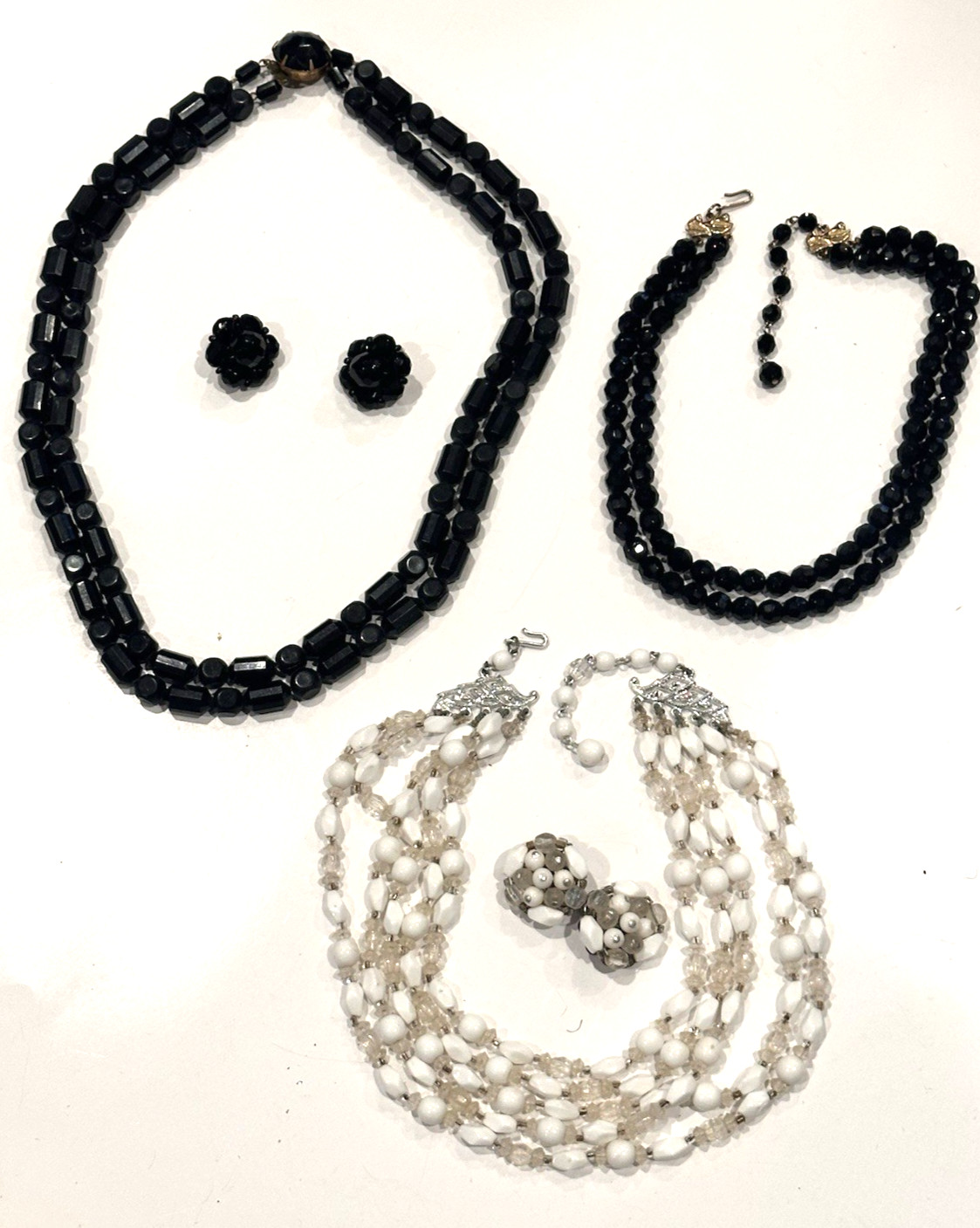 WEST GERMAN JAPAN WHITE BLACK GLASS LUCITE BEAD NECKLACE CLIP ON EARRING SET LOT