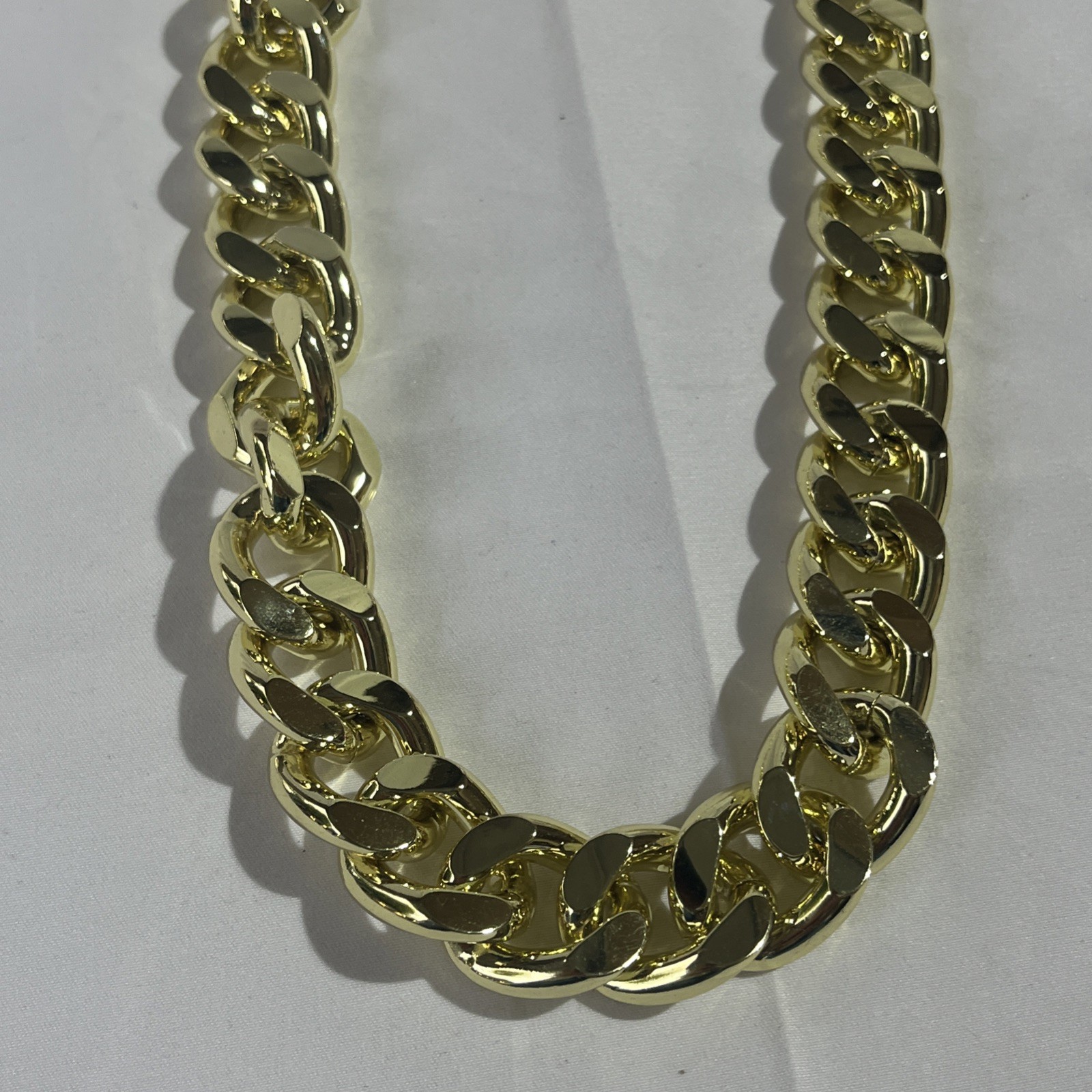Yellow Gold Plate 20mmmm Wide Thick Curb Adjustable Link Chain Necklace