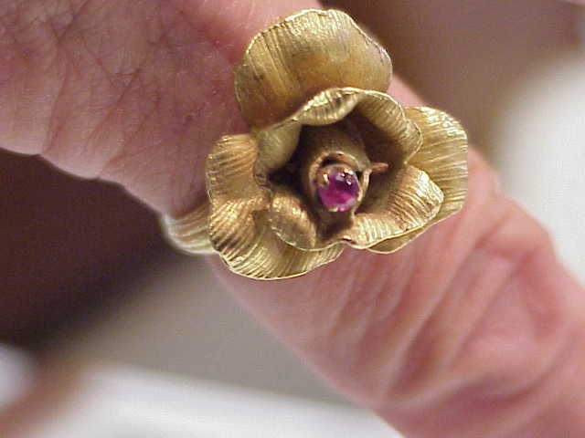 VINTAGE 18K ITALY SOLID GOLD ROSE RUBY RING SZ 7 RARE