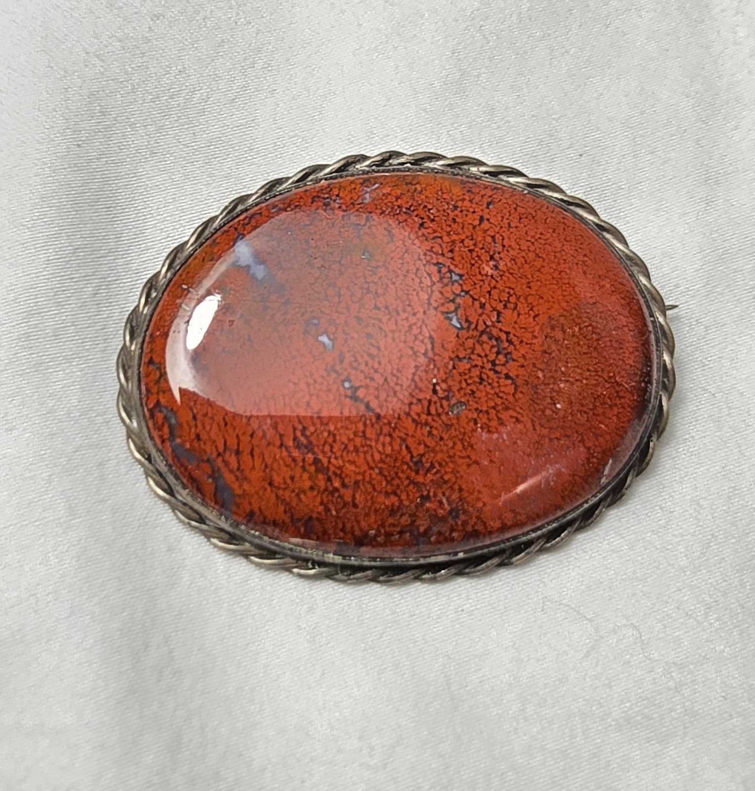 Lovely Big Antique Vintage Blood Stone Lace Agate Pin Brooch 1.75″ X 1.375″