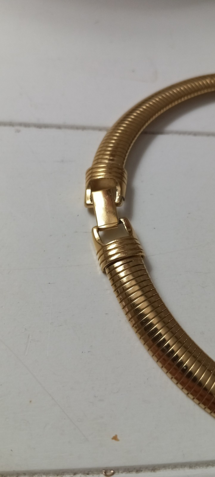 Vintage Trifari Omega Necklace Gold Tone Blue And Purple Enamel Signed 17”