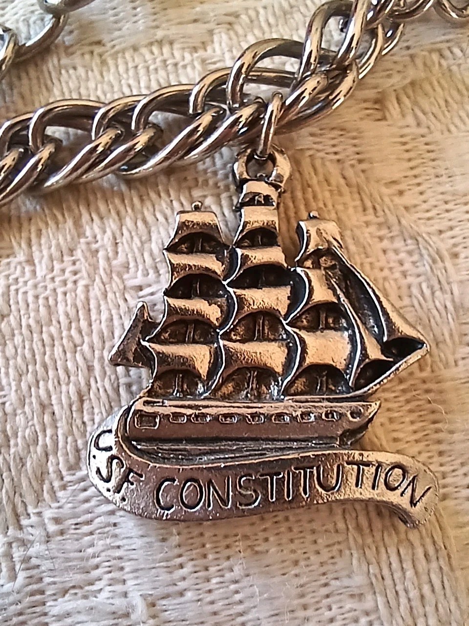 Vtg Boston MA Charm Bracelet Silver Tone Metal Paul Revere North Church Constitu