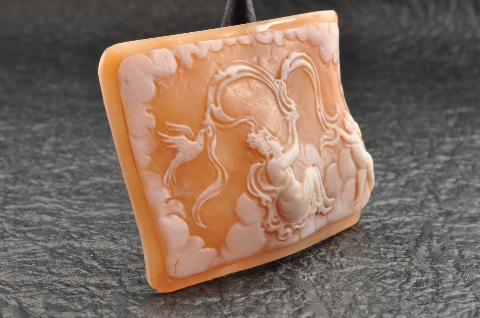 Vintage square shell cameo “Angels and goddesses”, (77.0ct) sign by artist box.