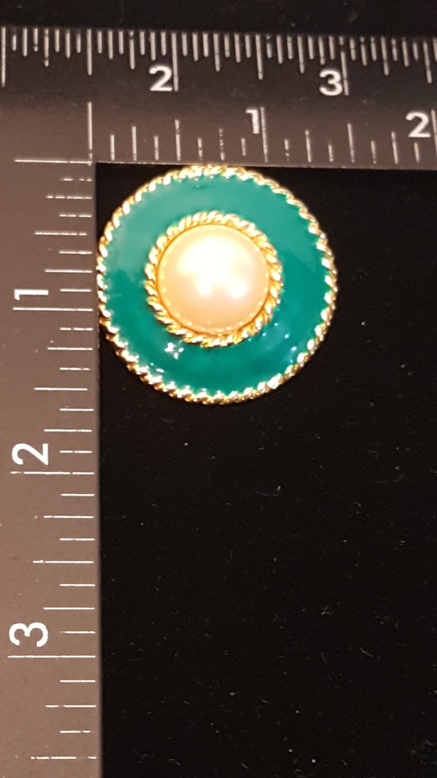 Vintage GAY BOYER Green Enamel GoldTone Faux Pearl Round CLIP Earrings