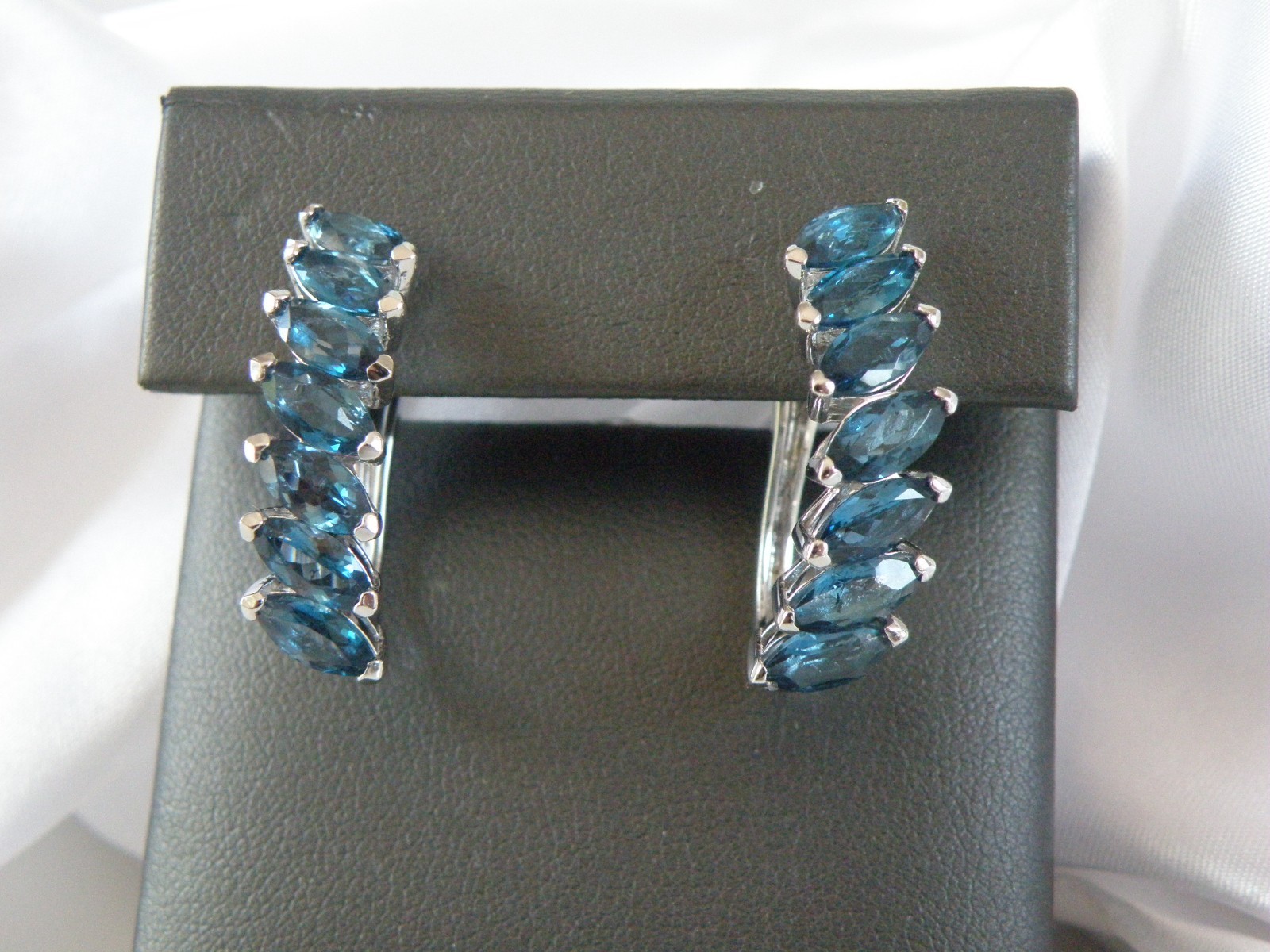 Vintage Sterling Silver 925 Natural Heated London Blue Topaz Dangle Earrings
